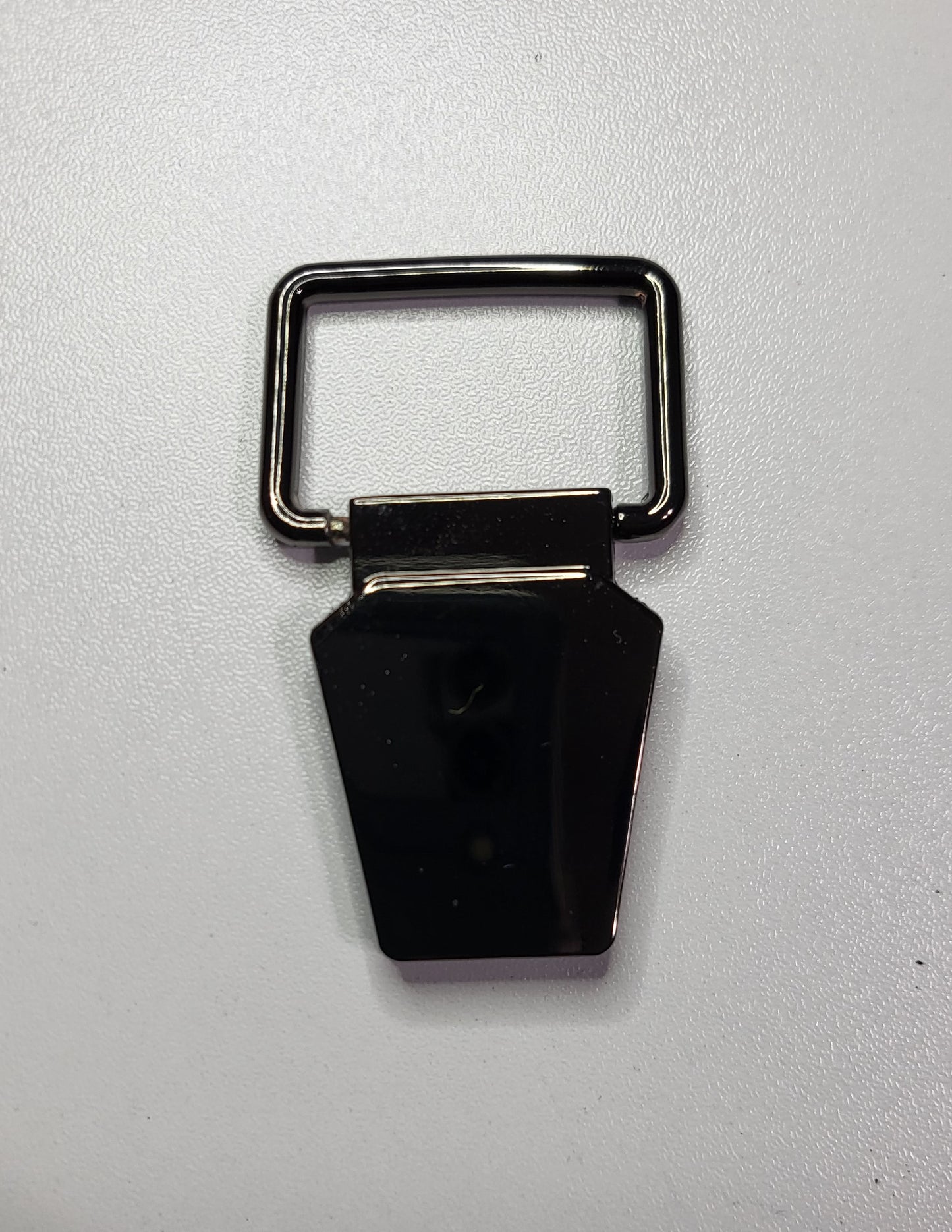 1" Trapezoid Anchors - Screw back | Pack of Four