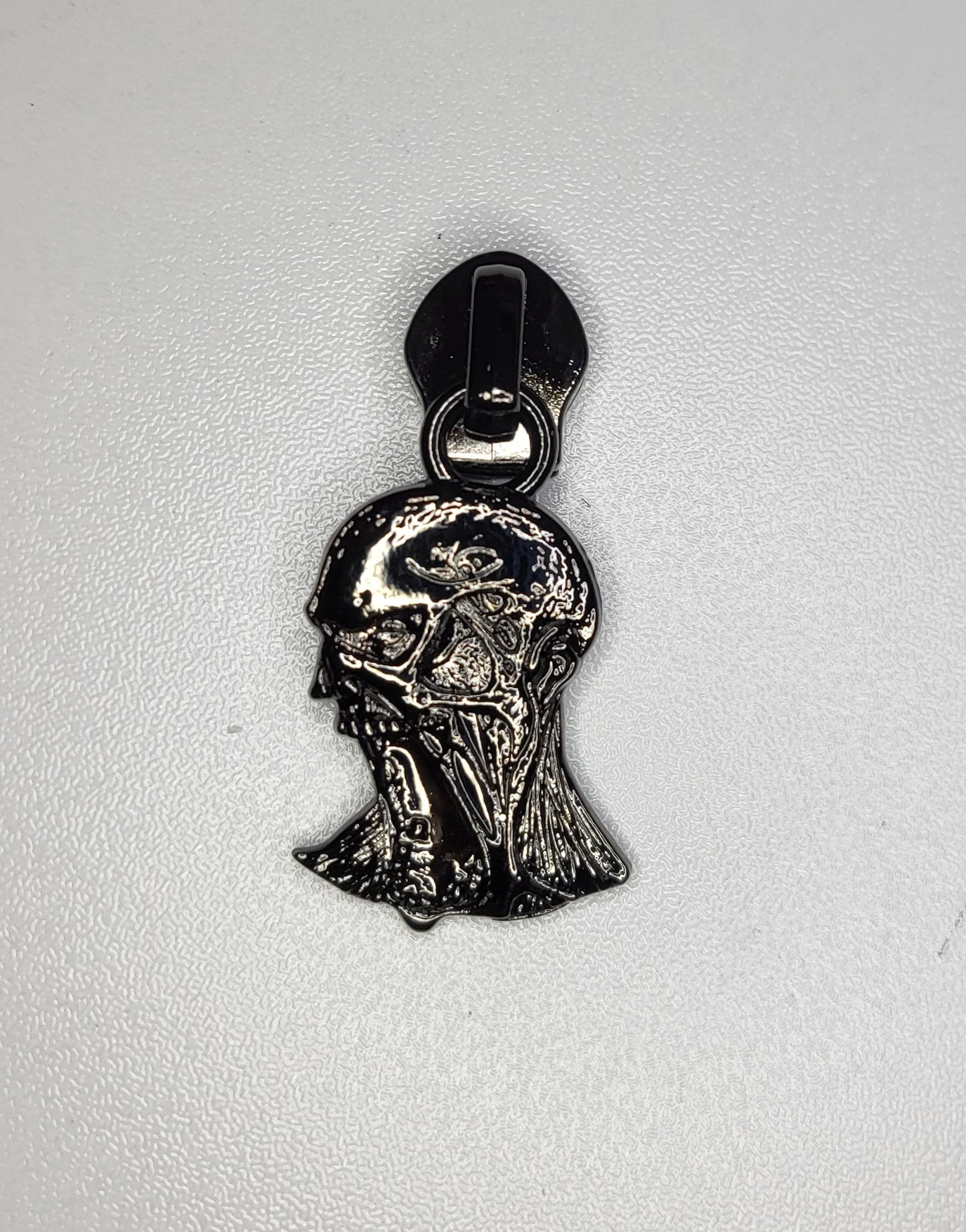 #5 Creepy Face | Zipper Pull - Single